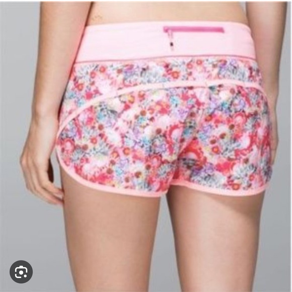 Lulu lemon speed shorts 🌺